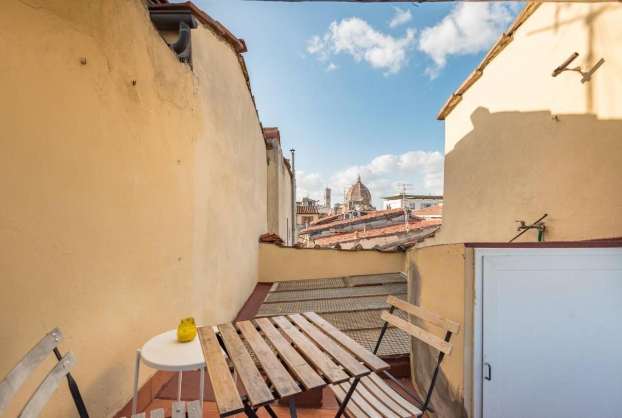 Romantico Attichino Con Terrazzo Vista Duomo !! Florence Exterior photo