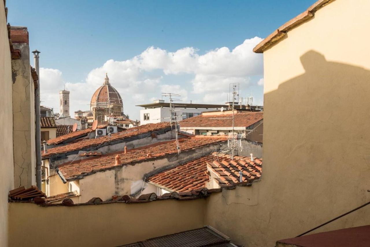 Romantico Attichino Con Terrazzo Vista Duomo !! Florence Exterior photo